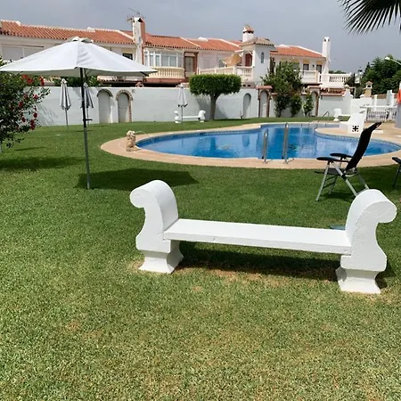 Chalet Adosado, 3 Dom wakacyjny Malaga